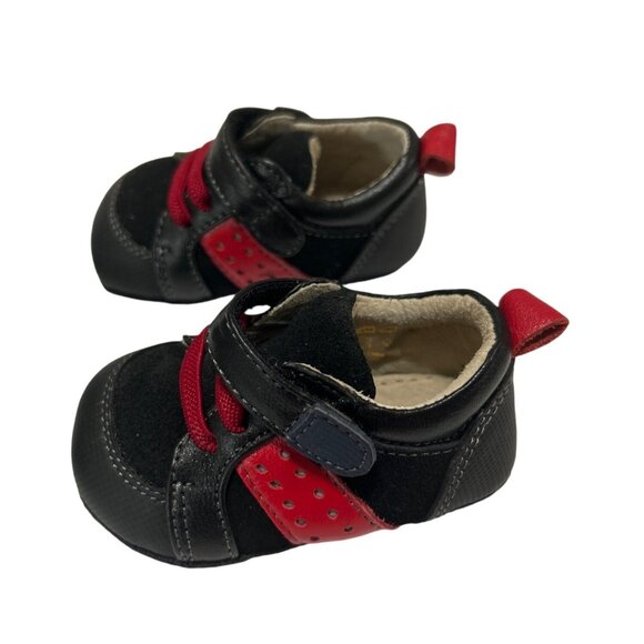 Smaller By See Kai Run Leather Baby Shoes 0-6 Months Navy Black Red Soft Sole - Picture 3 of 8